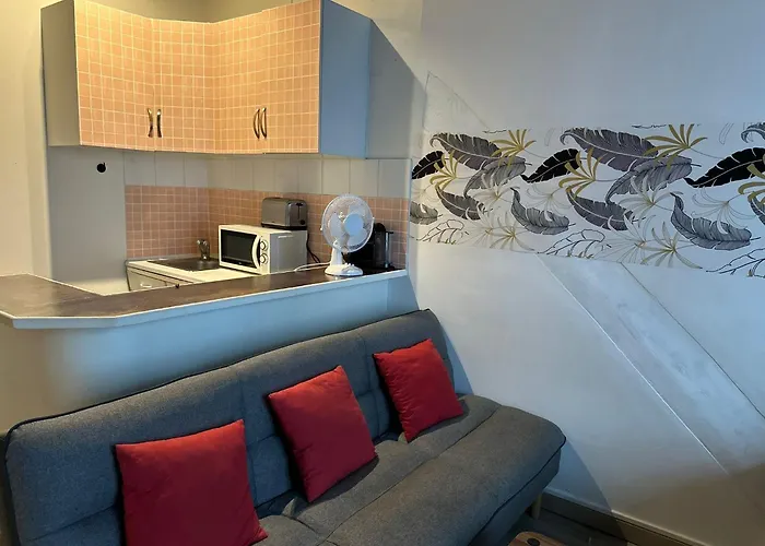 Elysee Ponthieu Apartment