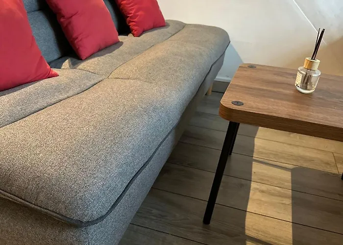 Elysee Ponthieu 아파트 파리